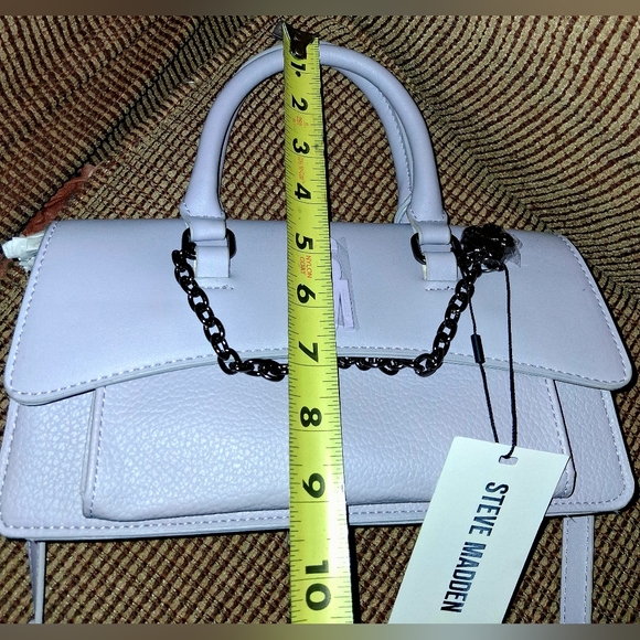 Steve Madden Galactic Lilac Compact Handbag With Chain Accent - Picture 11 of 13